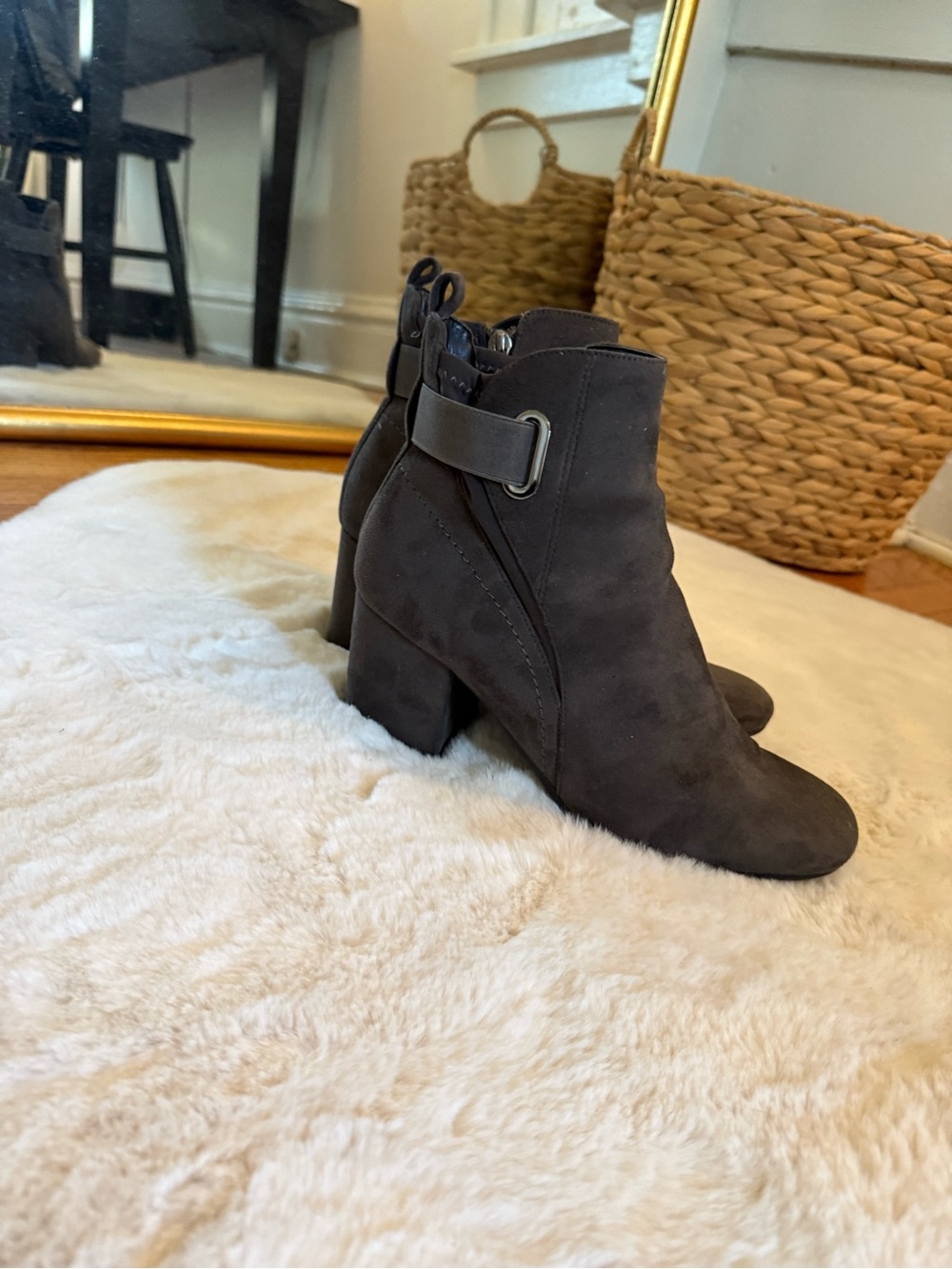 Easy Spirit Dark Gray Suede Ankle Booties with Block Heel - Picture 4 of 9